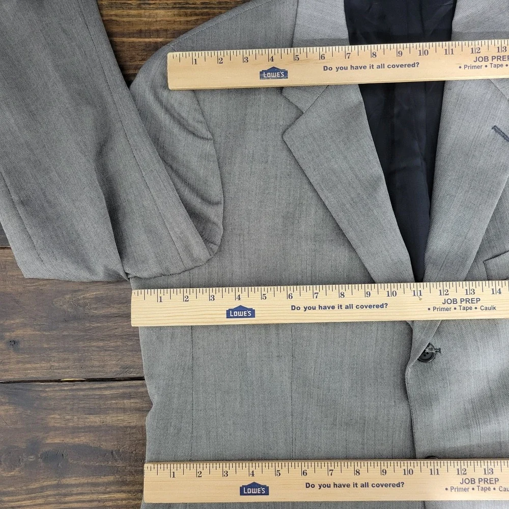 Chaps‎ Ralph Lauren Men's Sport Coat Blazer Three Button Gray Herringbone 42L